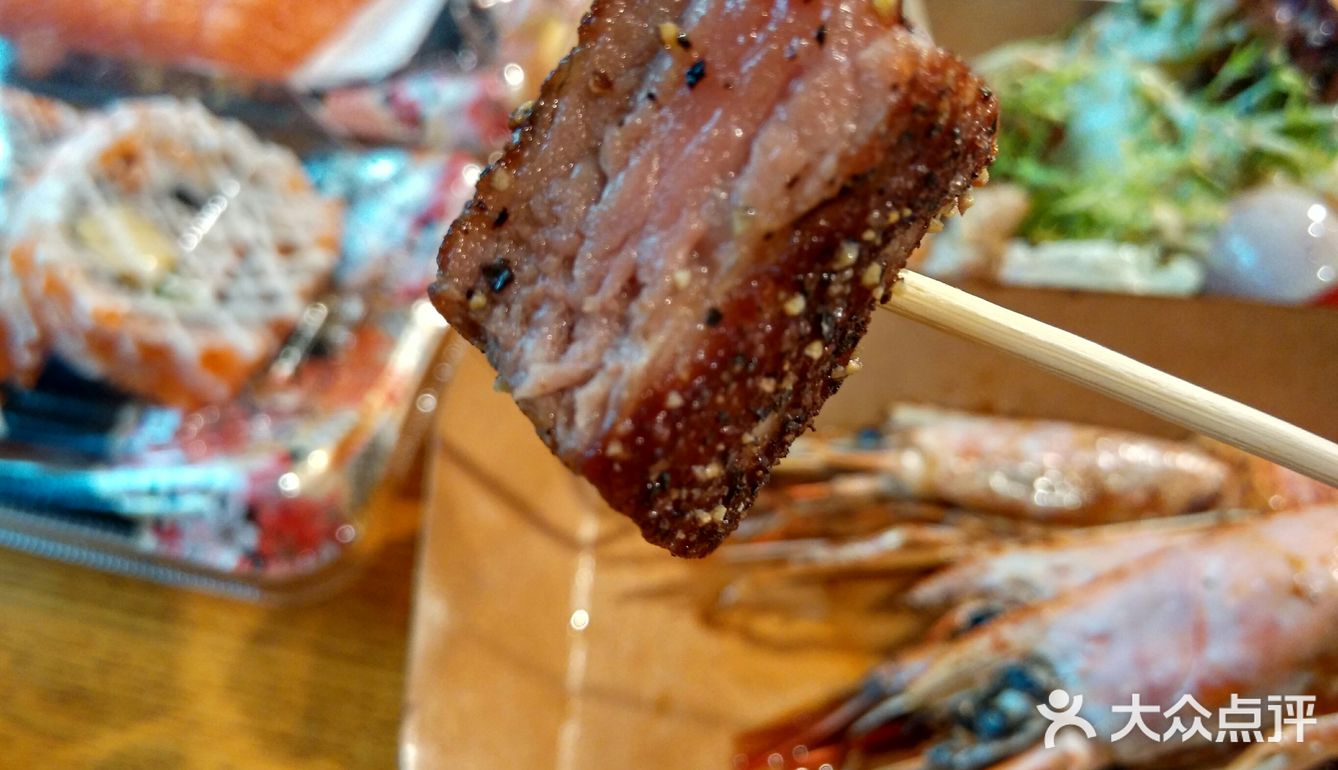 既可以是超市里面的生猛海鲜