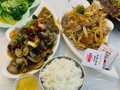 -覃记海鲜美食餐厅