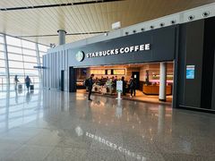 -星巴克(昆明机场III店)