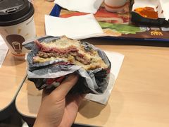 -汉堡王(下沙银泰店)