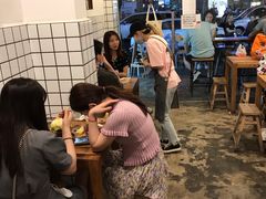 等位区-WONDER ICE 萬得冰田(建設路总店)