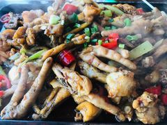 -蛙舍·炭烧牛蛙(东百中心店)