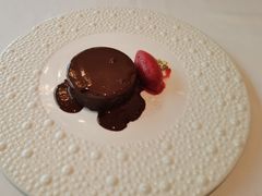 熔岩巧克力蛋糕-福楼法餐厅FLO