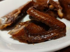 陈皮乳鸽（15年陈皮单日卤制）-陈鹏鹏潮汕菜(欢乐海岸 海边景观店)