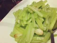 -胶东人家(奥体中心店)