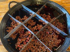 -岗上渣渣老火锅(两路口店)