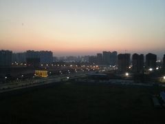 晚霞-南阳建业森林半岛假日酒店