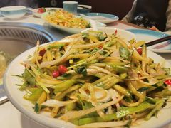 -遇东北林区铁锅炖(南开店)