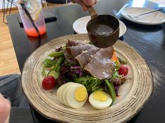 藜麦甜菜头牛肉沙拉-Willing·Coffee&Brunch&Dinner(万达店)