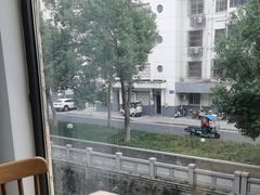 -常鲜德乐购迎桂馒头店(麻巷公寓店)
