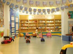 -戊辰亲子游泳俱乐部