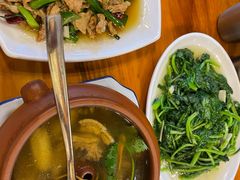 -小厨子私房菜·云南美食店