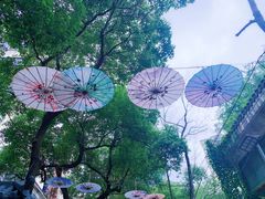 -绳金塔