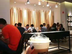 大堂-喜茶(深圳东门1234店)