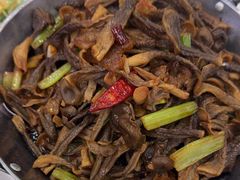 -丹水桥地锅鱼·翘嘴鲌·地方特色全鱼宴(丹江口大坝店)