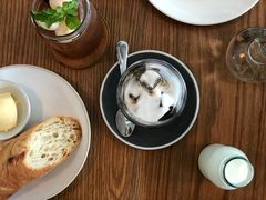 -ROAST coffee & eatery