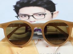 -潘多拉眼镜·蔡司依视路明月(潘家园店)