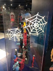 -Hamleys哈姆雷斯(三胞店)