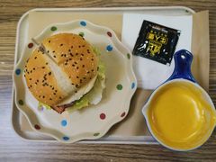 -牛纽塔·牛人堡(群众路店)