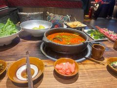 -贵厨酸汤牛肉(花果园国际中心店)