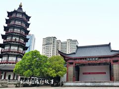 -绳金塔