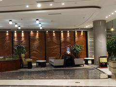 -大连金石滩绿发温泉假日酒店