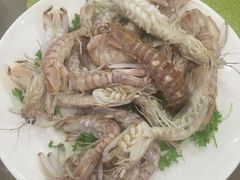 -顺峰渔港中国人的餐厅