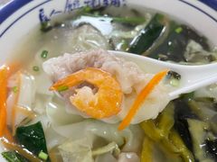 -长人馄饨铺(解放街店)