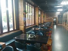 靠窗位-睿柏云酒店-餐厅