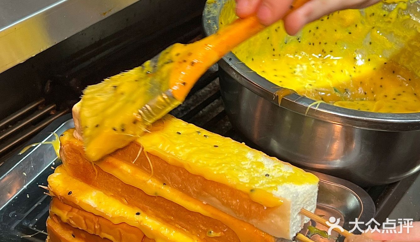 深夜食堂の扫地僧！宵夜被李氏承包了！