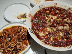 -辣小妮de川菜馆(红旗Mall店)