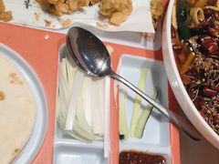 -巨鼎酒店(擂鼓石店)