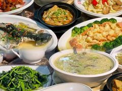 -金瑞轩大酒楼·顺德鱼生·粤菜海鲜(东江国际店)