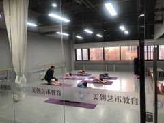 -舞蕾舞蹈(特长生校区)