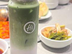 -海底捞火锅(新松江路生日主题店)