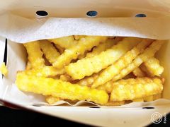 -必胜客(亦庄宅急送店)