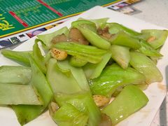 -肥仔文澳门猪骨煲(南京西路店)