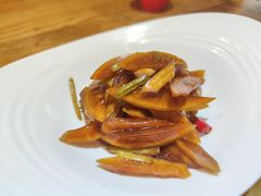 开胃萝卜-兔槽江湖菜·重庆璧山兔(水围店)