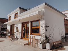-AHAVA·Fang Baking Studio