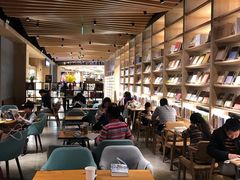 -覔书店(壹方城店)