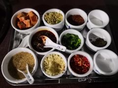 -朝伟清真铜瓢牛肉馆(三十年老·店)