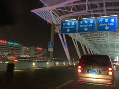 -上海浦东国际机场-T2航站楼