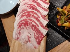 -炭小牛果木烤肉