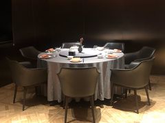 -虹潮荟·餐桌上的美食地理(太阳宫店)