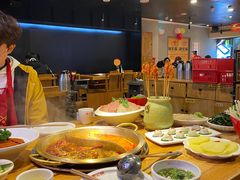 -潮火锅·麻辣牛肉火锅(观音桥方圆·LIVE店)