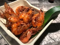胡味油爆虾-桂满陇天书(南京德基旗舰店)