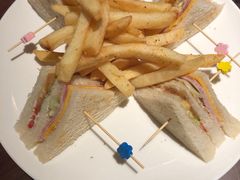 -Ambra Haus琥珀屋精酿餐厅(宝山店)