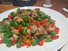 -渝半城经典川粤菜(重庆天地店)