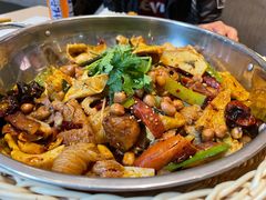 -拿渡麻辣香锅(世茂广场·工三店)