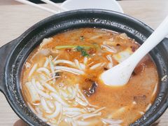 -云南蒙自过桥米线(丰庆路店)